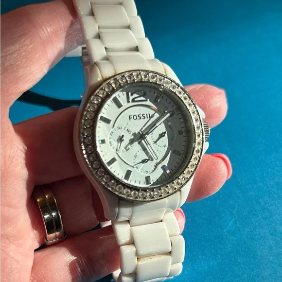 Fossil | Accessories | Fossil Ce 10 Watch With Crystal  display picture 1